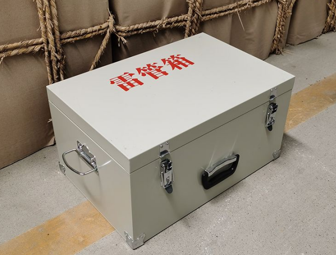 龙湾镇如何正确使用爆破物品存放柜炸药箱等?